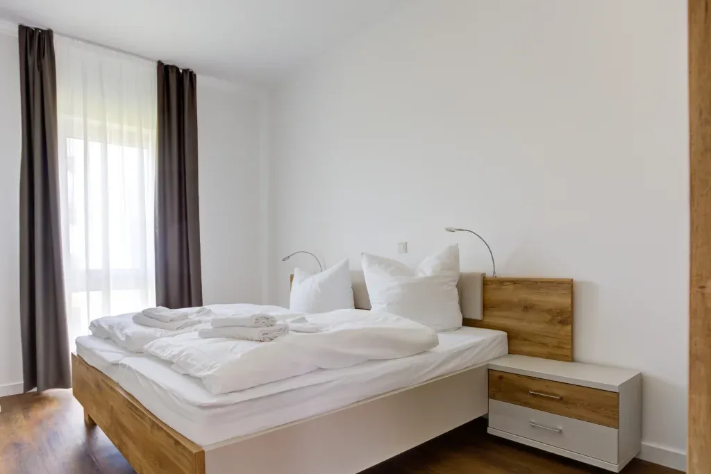 Schlafzimmer 1